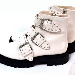 Steven New York Alaine Ivory
Boots Ankle Booties
Studded Size 8 Womens